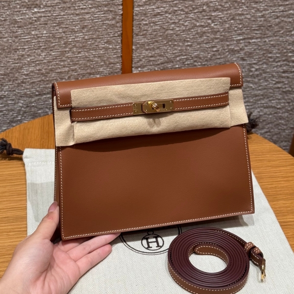 【エルメス HERMES】ケリーダンス スイフト ゴールド (37) ゴールド金具（100％手縫）